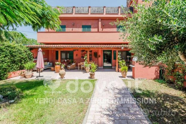 Appartamento Via del Forte Bravetta, 277, 00164, R