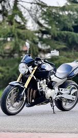 Honda hornet 600