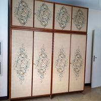Armadio vintage 6 ante con rivestimento decorativo