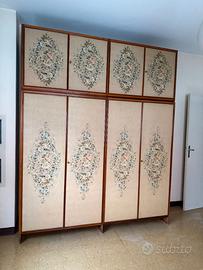 Armadio vintage 6 ante con rivestimento decorativo