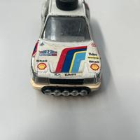Modellino peugeot 205 T16 burago 1/25 usata