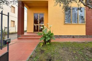 CASA INDIPENDENTE A CAMPI BISENZIO