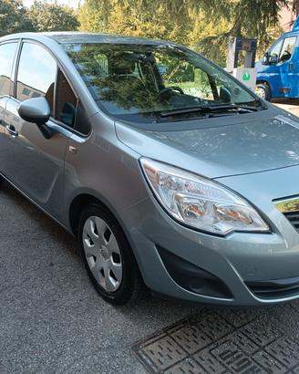 MERIVA 1400 BENZINA UNIPROPR OK NEOPATENTATI