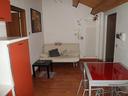 brecce-bianche-bilocale-con-terrazza-e-posto-auto