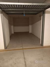 Cagliari/Pirri Garage chiuso