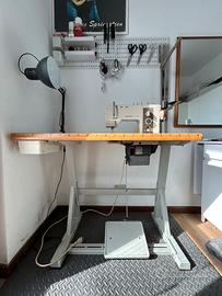 Bernina Industrial 950 prezzo trattabile.