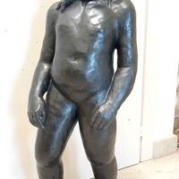 Statua in terracotta bianca, dipinta di nero, H 82