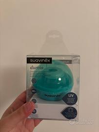 Duccio sterilizza ciuccio suavinex