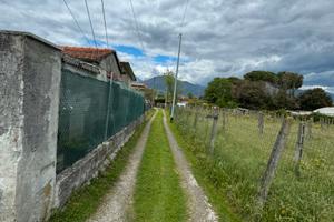 Terreno 300 mq ( edificabile 30/40mq )