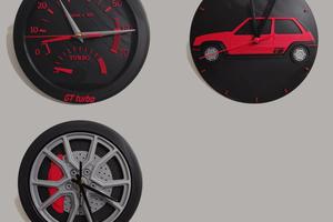 Orologi Renault 5 GT Turbo e supercar
