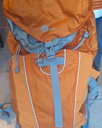 zaino lowepro