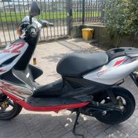 Yamaha Aerox 50