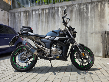 Zontes g1 125cc scrambler/naked