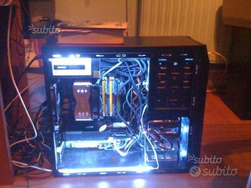 Neon luce x pc cooler master aurora oppure verde