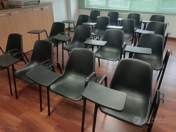 Sedie con scrittoio ribaltabile