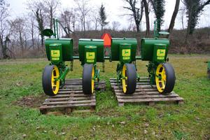 Seminatrice John Deere