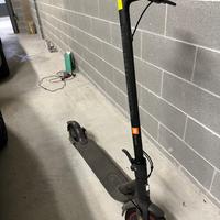 Monopattino elettrico Xiaomi mi pro 2