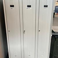 ARMADIETTO - SPOGLIATOIO