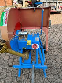Sega circolare per trattore