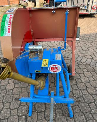 Sega circolare per trattore