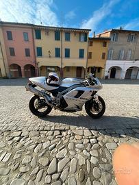 Daytona 955i con soli 22000 km