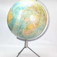 Mappamondo  anni '50