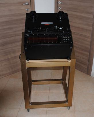 Registratore 8 tracce FOSTEX E8