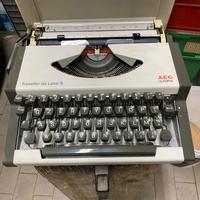 Macchina da Scrivere AEG
