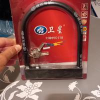 Blocca ruota moto o bici