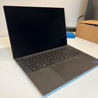 Dell XPS 15 -9720 pc portatile laptop