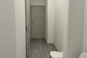 Stanza in studio professionale a/10