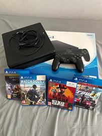 PlayStation 4 500GB, controller e 5 giochi