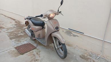 scarabeo 50 Deluxe 2 tempi da riparare 