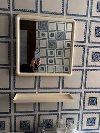 SPECCHIO E MENSOLA BAGNO