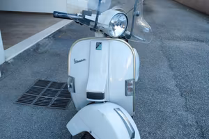 Vespa PX150