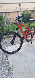 Bici Rockrider ST100 Sport Trail ruote 27,5 rossa