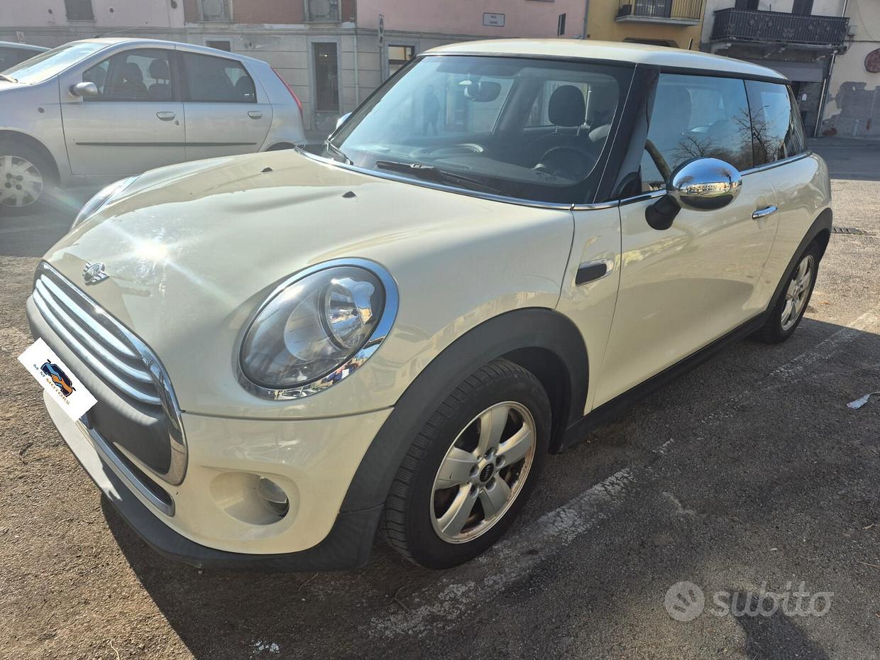 MINI Mini 4ª serie (F56)