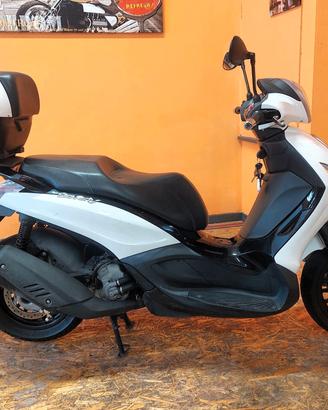 Piaggio Beverly 300 i.e.