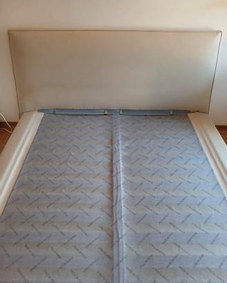 Letto matrimoniale eco pelle