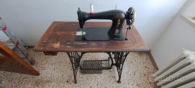 Macchina da cucito Vesta antiquariato
