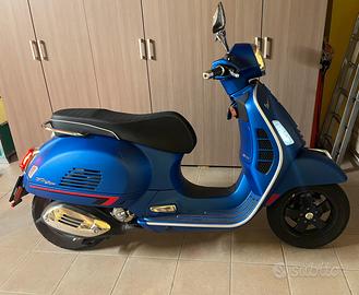 Vespa 300 GTS Super Sport ABS