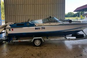 Motoscafo Tullio Abbate con Carrello stradale