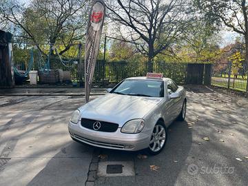 Mercedes-benz SLK 200 cat