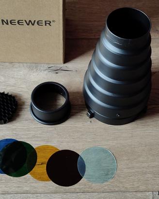 Snoot diffusore con griglia e gel colorati Neewer