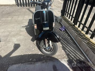 Vespa PX 125