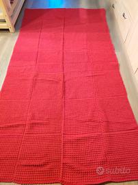 Tappeto fatto a mano rosso