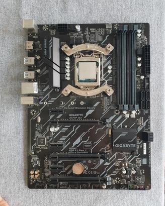 scheda madre gigabyte z370pd3, intel i7-9700k.