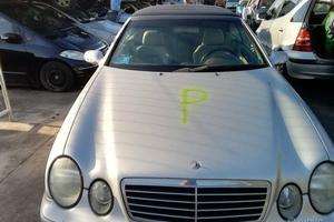 Mercedes CLK 200 Compressor Anno 2002 Per Ricambi