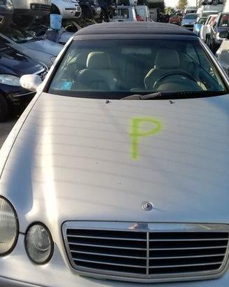 Mercedes CLK 200 Compressor Anno 2002 Per Ricambi