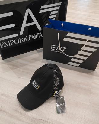 Cappellino uomo EA7 Emporio Armani nero logato 